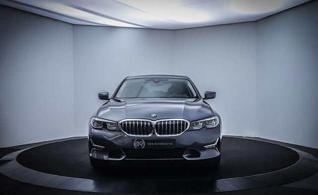 Occasion BMW 330 Luxury Line 259 PK (190 kW) 2019 Grijs Sedan