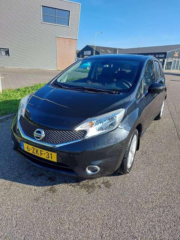 Zwart Gebruikt 2015 Nissan Note S MPV | € 7.000 (Goede deal) - Afbeelding 1/4