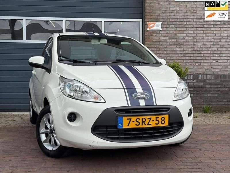 Wit Gebruikt 2013 Ford Ka Style Hatchback | € 4.940 (Eerlijke prijs) - Afbeelding 1/4