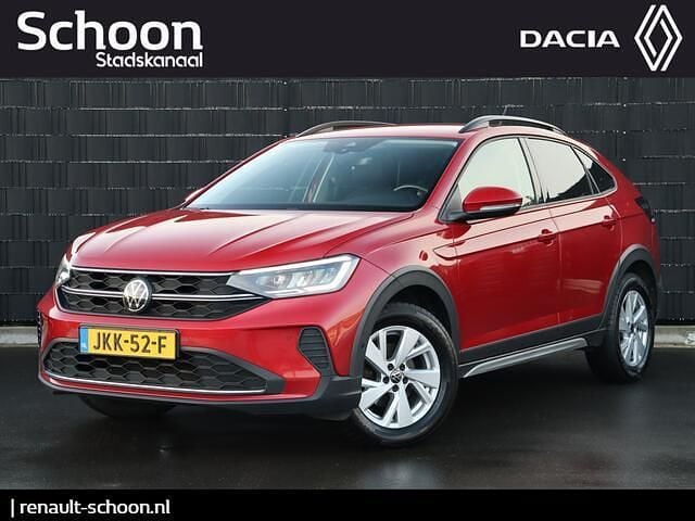 Rood Gebruikt 2023 VW Taigo Life SUV | € 21.900 (Super prijs) - Afbeelding 1/4