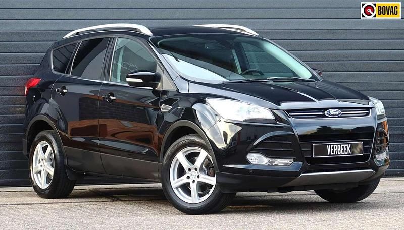 Zwart Gebruikt 2013 Ford Kuga Titanium SUV | € 11.950 (Iets duurder) - Afbeelding 1/4
