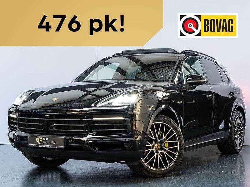 Zwart, metallic lak Gebruikt 2022 Porsche Cayenne Platinum Edition SUV | € 81.950 (Goede deal) - Afbeelding 1/4