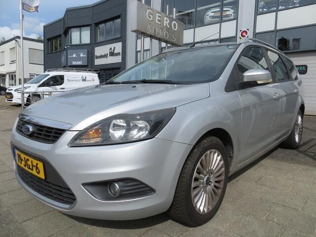 Grijs Gebruikt 2009 Ford Focus Titanium Stationwagen | € 1.250 (Super prijs) - Afbeelding 1/4