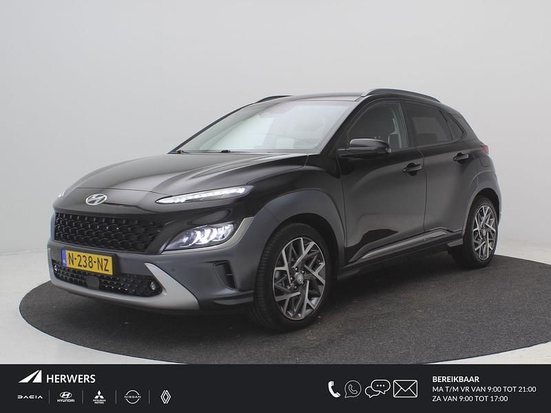 Zwart Occasion 2022 Hyundai Kona Premium SUV | € 24.485 (Eerlijke prijs) - Afbeelding 1/4