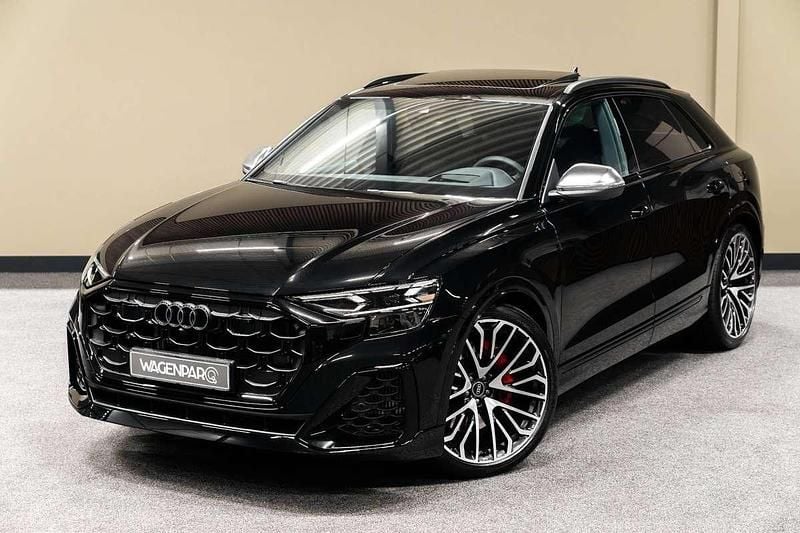 Occasion Audi Q8 Ambiente 489 PK (359 kW) 2024 Zwart SUV
