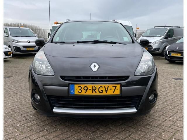 Occasion Renault Clio GrandTour Collection 101 PK (74 kW) 2011 Zwart Stationwagen