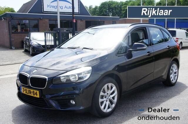 Occasion BMW 218 Executive 136 PK (100 kW) 2014 Zwart, metallic lak MPV