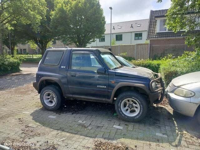 Blauw Gebruikt 1995 Suzuki Vitara SUV | € 3.250 - Afbeelding 1/1