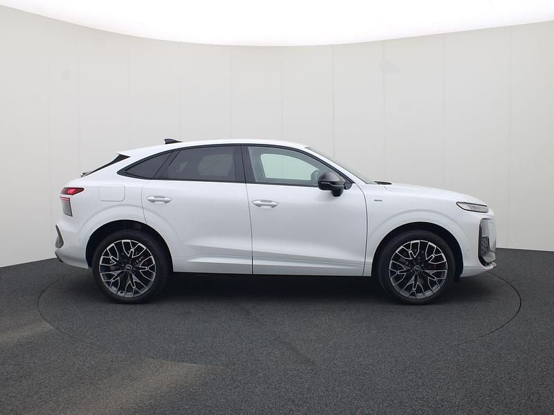 Nieuw Audi Q3 272 PK (200 kW) 2025 Wit SUV