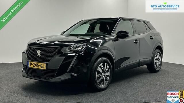 Zwart Gebruikt 2022 Peugeot 2008 Active SUV | € 17.800 (Goede deal) - Afbeelding 1/4