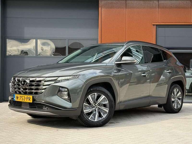Grijs, metallic lak Gebruikt 2022 Hyundai Tucson Comfort SUV | € 26.950 (Super prijs) - Afbeelding 1/4