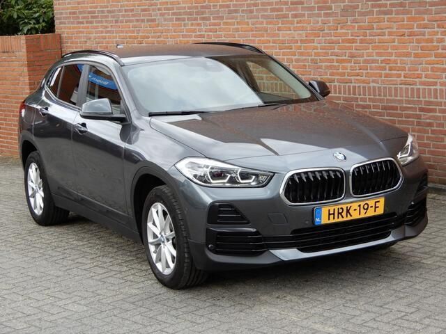 Grijs Gebruikt 2021 BMW X2 Executive SUV | € 28.750 (Goede deal) - Afbeelding 1/4