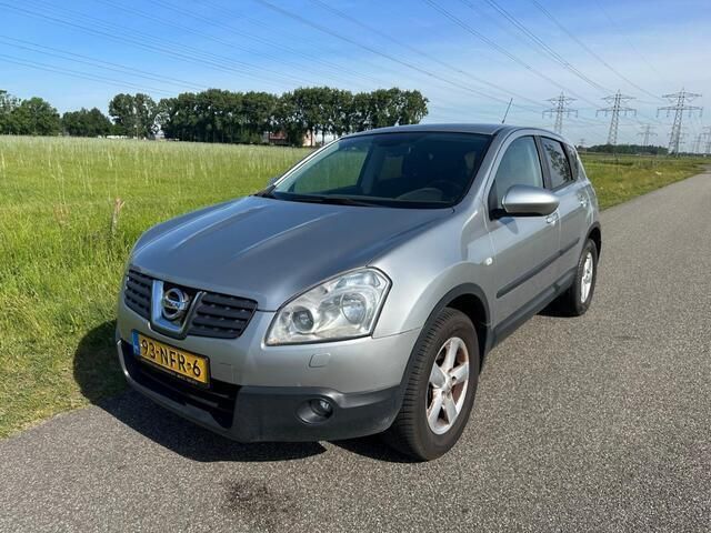 Grijs Gebruikt 2007 Nissan Qashqai Acenta SUV | € 3.749 (Eerlijke prijs) - Afbeelding 1/4