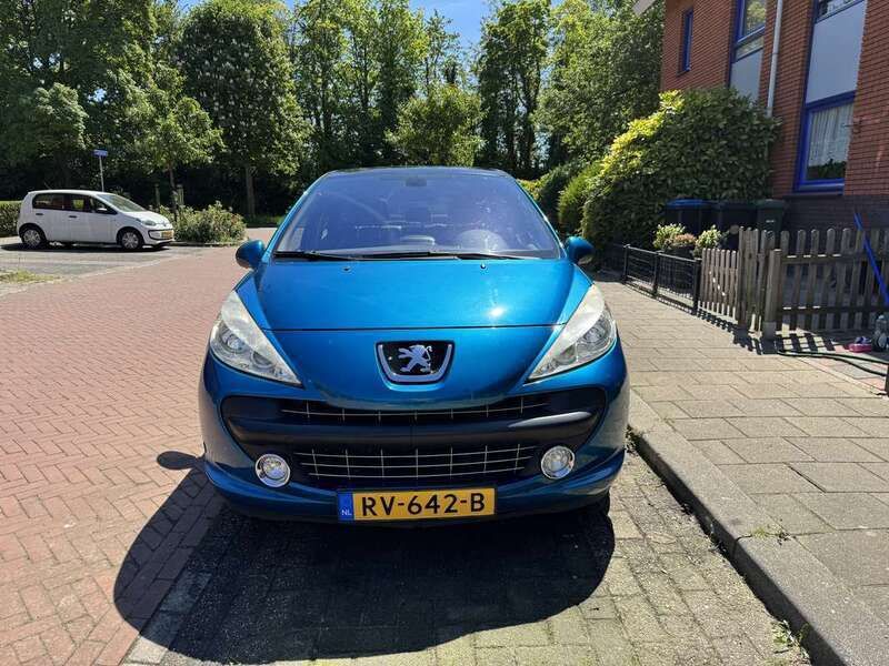 Blauw Gebruikt 2009 Peugeot 207 Hatchback | € 3.750 (Iets duurder) - Afbeelding 1/4
