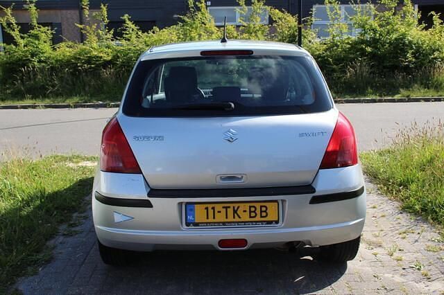 Afbeelding 4/4