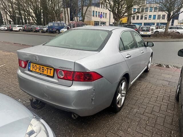 Occasion Honda Accord Comfort 155 PK (114 kW) 2005 Grijs Sedan