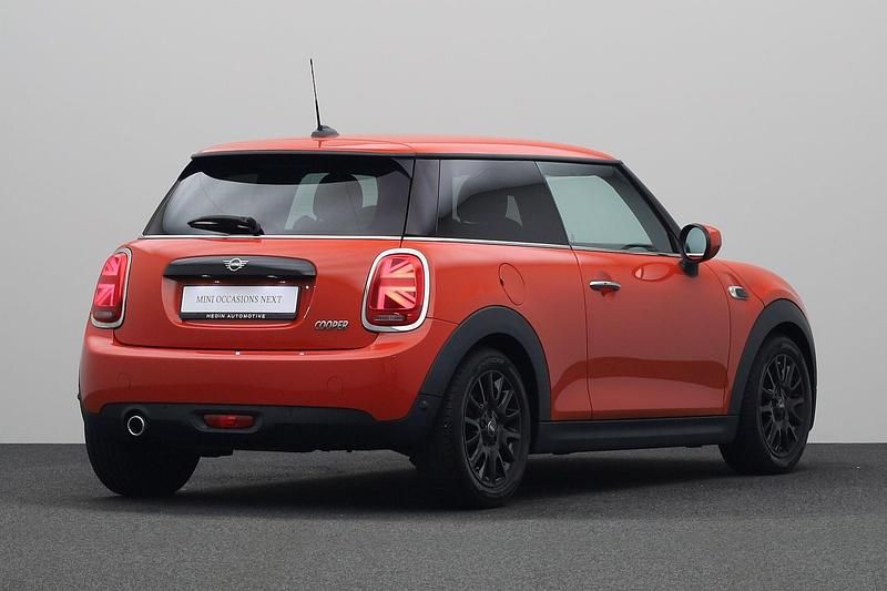 Occasion Mini Cooper Comfort 136 PK (100 kW) 2020 Oranje Hatchback