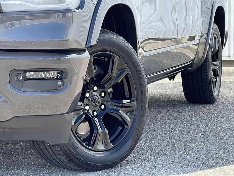 Occasion Dodge Ram 401 PK (294 kW) 2023 Grijs Pickup