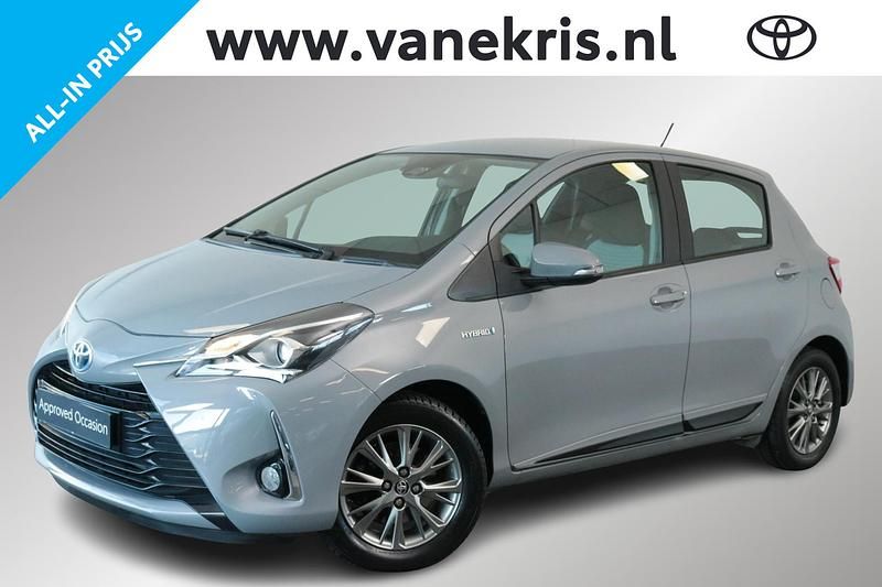 Occasion Toyota Yaris Hybrid 101 PK (74 kW) 2019 Grijs Hatchback