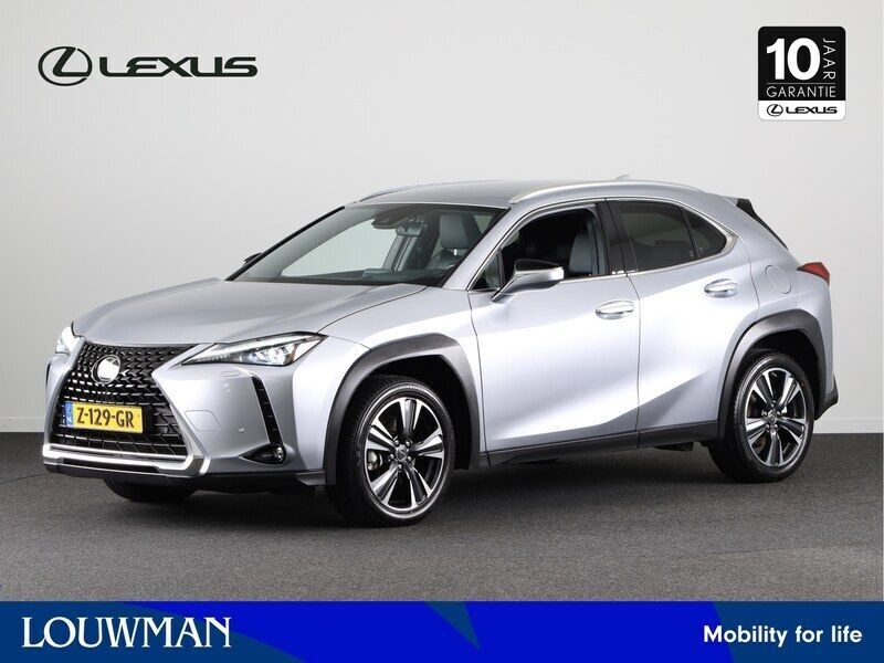 Grijs, metallic lak Gebruikt 2024 Lexus UX Luxury Line SUV | € 49.445 (Duur) - Afbeelding 1/3