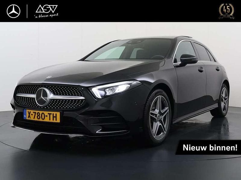 Occasion Mercedes A250 AMG line 218 PK (160 kW) 2022 Zwart Hatchback