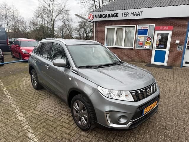 Occasion Suzuki Vitara 112 PK (82 kW) 2019 Grijs SUV