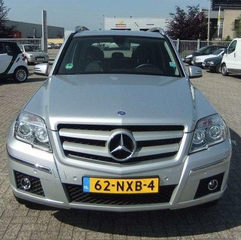 Zilver Occasion 2010 Mercedes GLK220 SUV | € 8.950 (Iets duurder) - Afbeelding 1/4