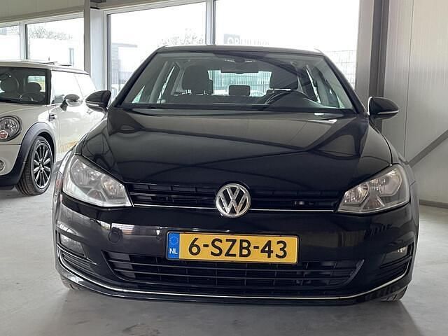 Occasion VW Golf VII Highline 105 PK (77 kW) 2014 Zwart Hatchback