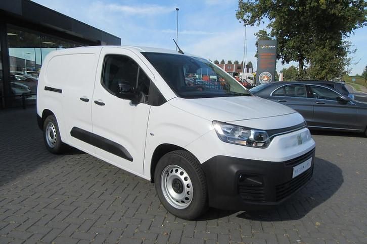 Nieuw Fiat e-Doblò L2 50 kWh 11 kW (15 PK) 2025 Wit MPV