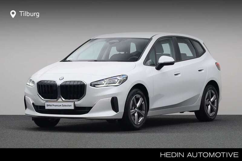 Wit Gebruikt 2022 BMW 220 Active Tourer MPV | € 33.880 (Goede deal) - Afbeelding 1/4
