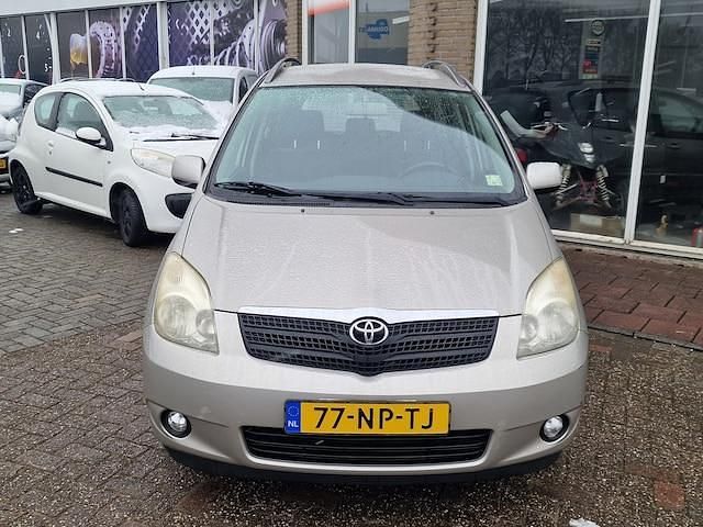 Occasion Toyota Corolla Verso Sol 110 PK (80 kW) 2004 Grijs MPV