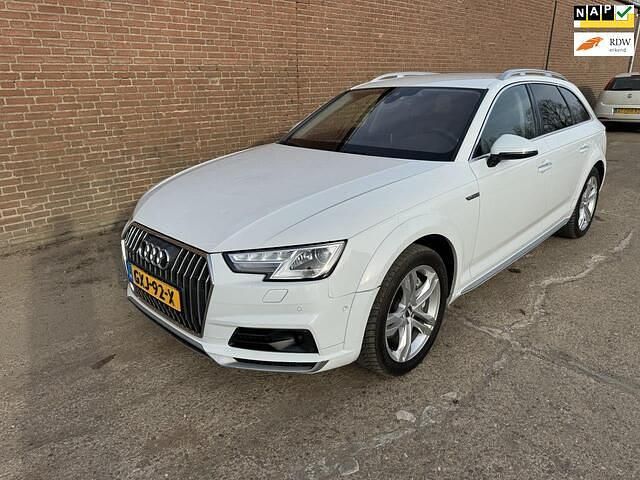 Wit Gebruikt 2017 Audi A4 Allroad Stationwagen | € 14.850 - Afbeelding 1/4
