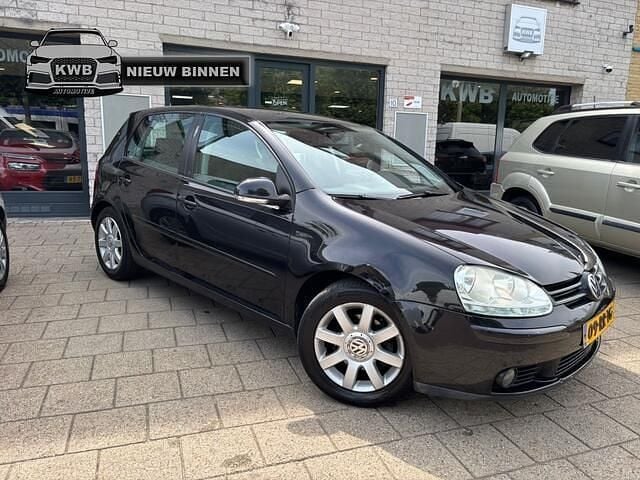 Zwart Gebruikt 2005 VW Golf IV Sportline Hatchback | € 2.750 (Eerlijke prijs) - Afbeelding 1/4
