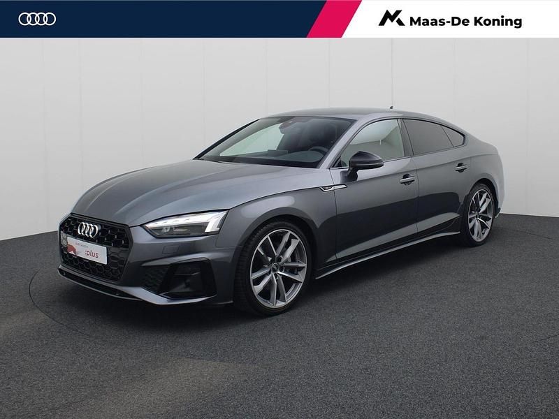 Grijs Gebruikt 2023 Audi A5 Sportback S-Line Hatchback | € 44.440 (Eerlijke prijs) - Afbeelding 1/4
