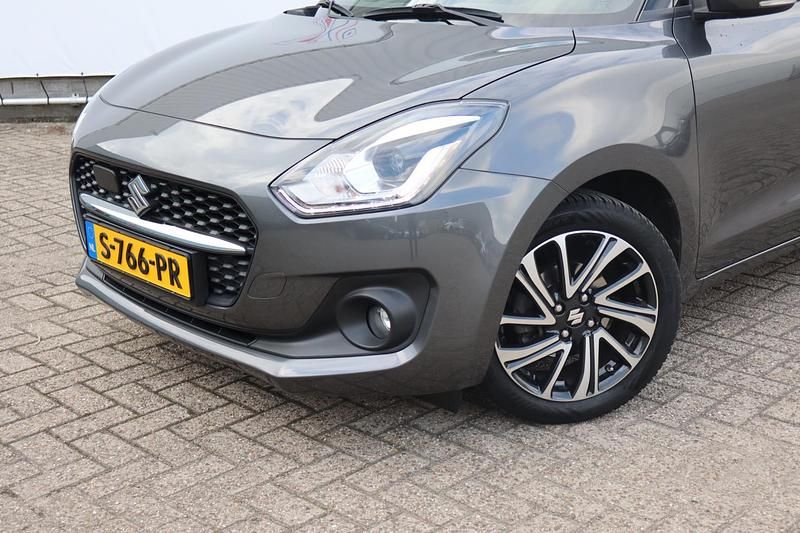 Occasion Suzuki Swift Style 83 PK (61 kW) 2023 Grijs Hatchback