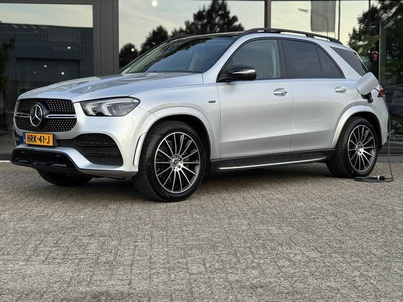 Grijs Gebruikt 2020 Mercedes GLE350 Premium Plus SUV | € 64.950 (Eerlijke prijs) - Afbeelding 1/4