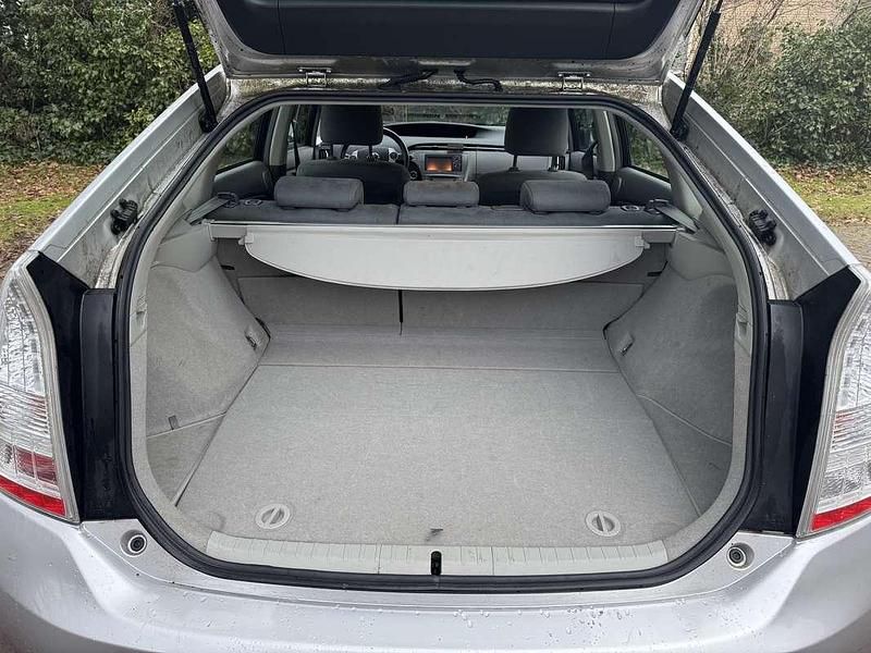 Occasion Toyota Prius Comfort 99 PK (72 kW) 2011 Grijs Hatchback