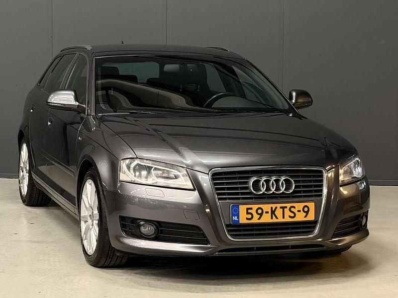 Occasion Audi A3 Sportback S-Line 125 PK (91 kW) 2010 Grijs Hatchback