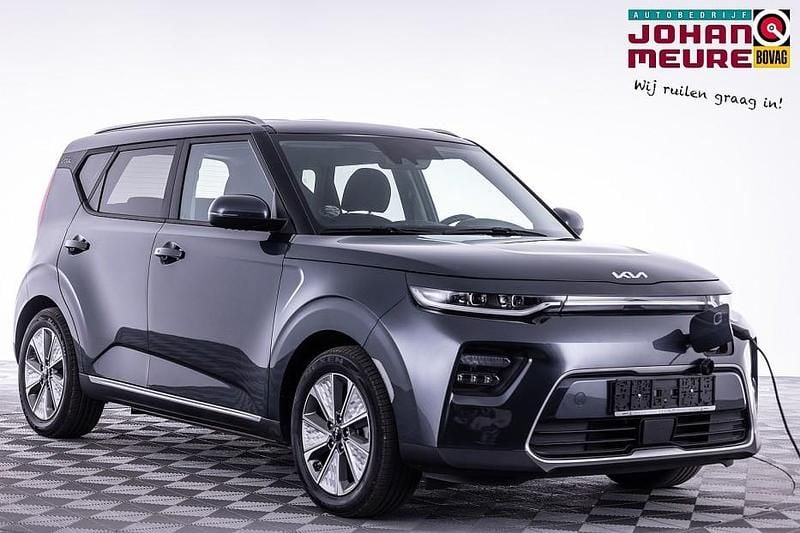Grijs, metallic lak Gebruikt 2022 Kia Soul EV SUV | € 21.900 (Goede deal) - Afbeelding 1/4