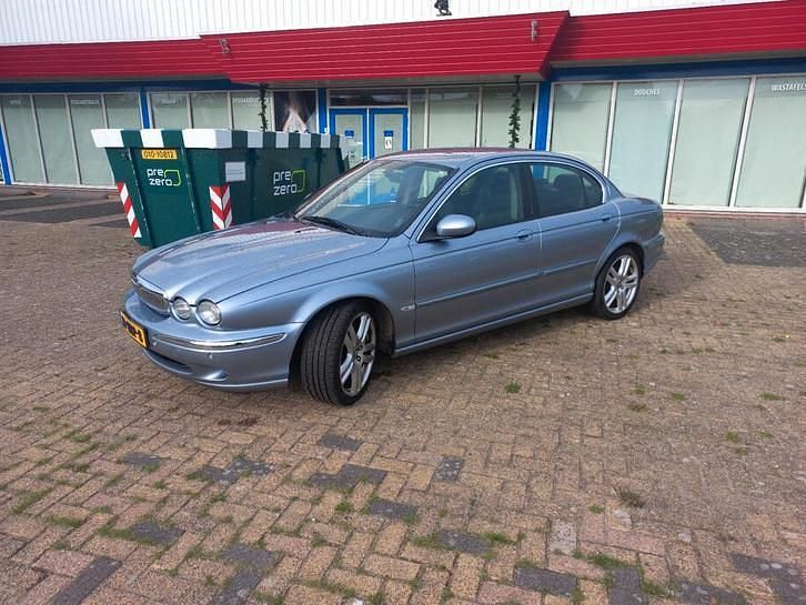 Gebruikt 2008 Jaguar X-type Executive | € 1.000 - Afbeelding 1/4