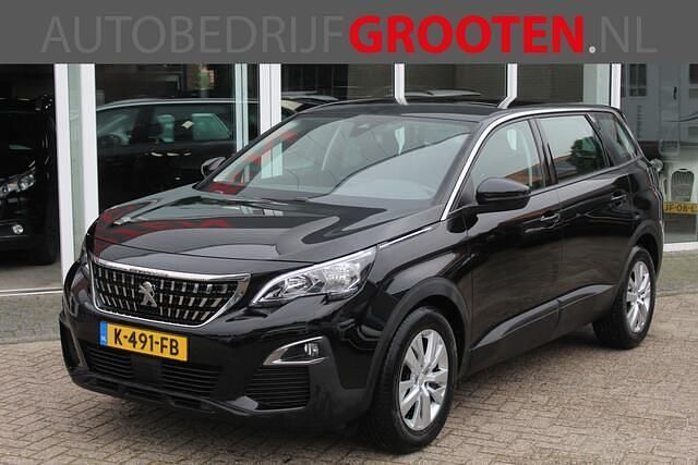 Zwart Occasion 2020 Peugeot 5008 MPV | € 15.388 (Goede deal) - Afbeelding 1/4