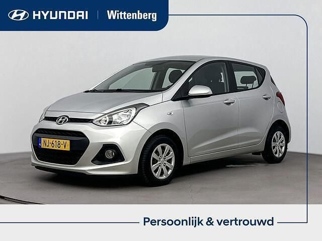Grijs Gebruikt 2017 Hyundai i10 Comfort Hatchback | € 8.800 (Eerlijke prijs) - Afbeelding 1/3