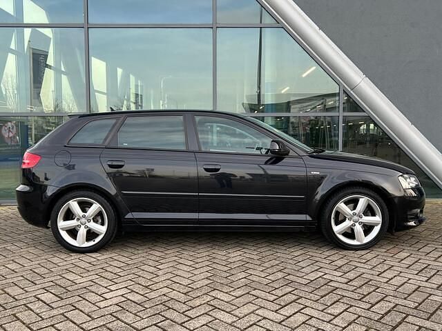 Occasion Audi A3 Sportback 125 PK (91 kW) 2010 Zwart Hatchback