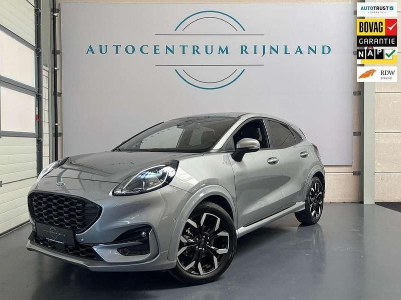 Grijs Gebruikt 2023 Ford Puma Gen-E ST-Line X SUV | € 23.999 - Afbeelding 1/4