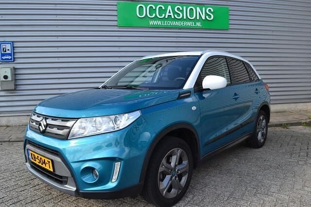 Blauw Gebruikt 2016 Suzuki Vitara Exclusive SUV | € 13.900 (Eerlijke prijs) - Afbeelding 1/4