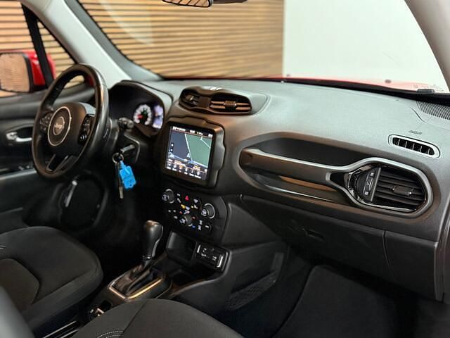 Occasion Jeep Renegade Limited 140 PK (102 kW) 2018 Rood SUV