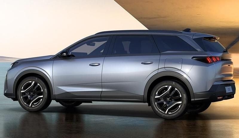 Nieuw Peugeot 5008 Allure 196 PK (144 kW) 2025 Grijs, metallic lak MPV