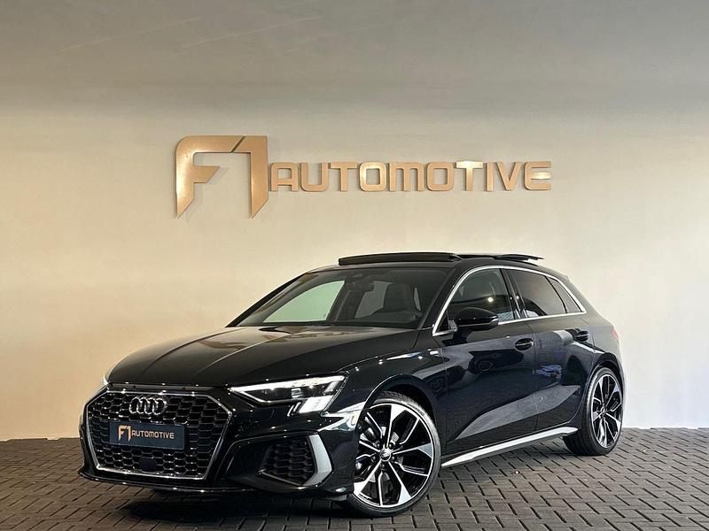 Occasion Audi A3 Sportback e-tron S-Line 150 PK (110 kW) 2023 Zwart Hatchback