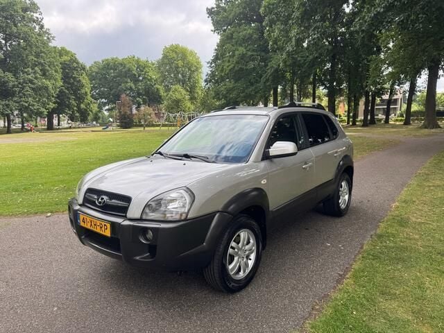 Grijs Gebruikt 2007 Hyundai Tucson Style SUV | € 2.999 (Eerlijke prijs) - Afbeelding 1/4