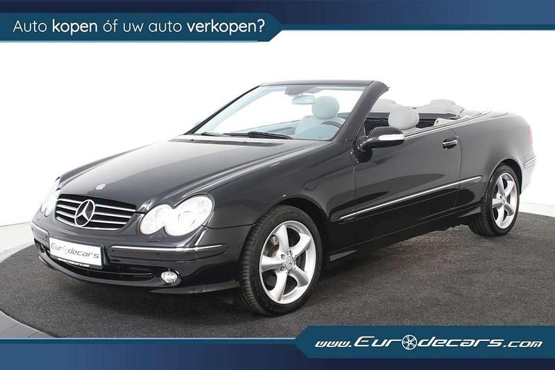 Zwart Gebruikt 2005 Mercedes CLK320 Avantgarde Cabriolet | € 9.850 (Eerlijke prijs) - Afbeelding 1/4